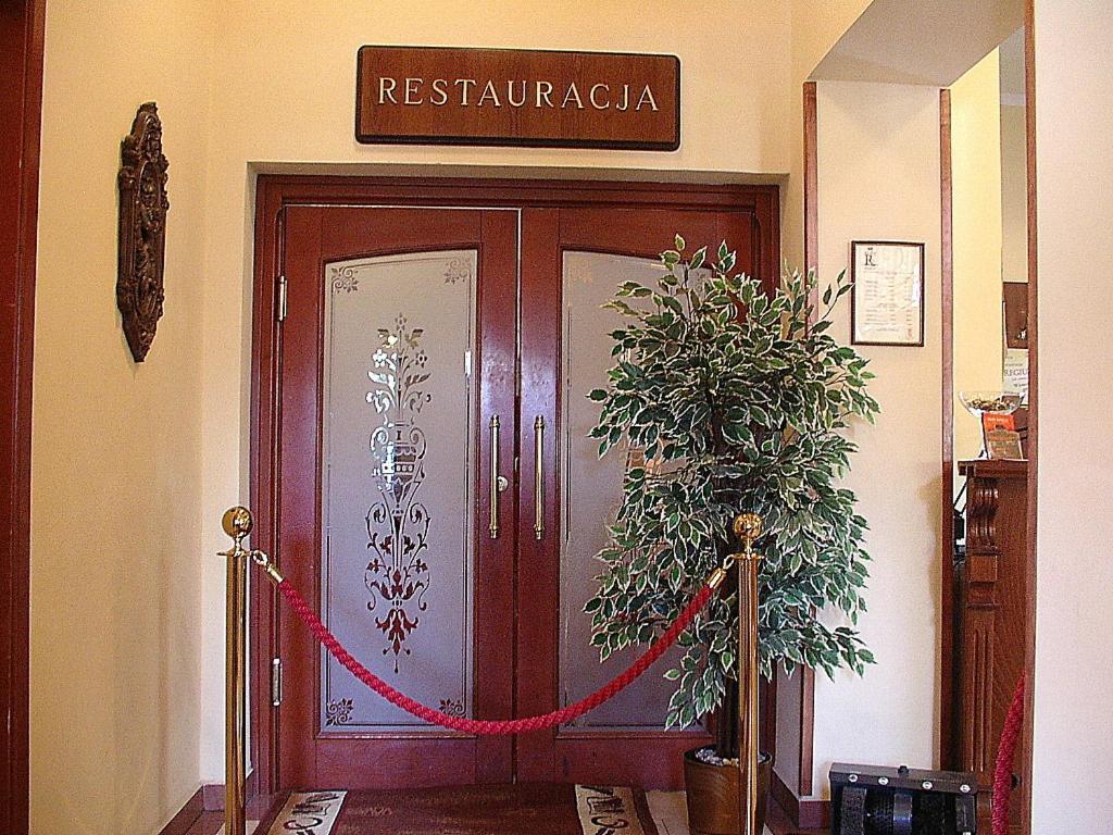 Hotel Regius Opole Exterior photo